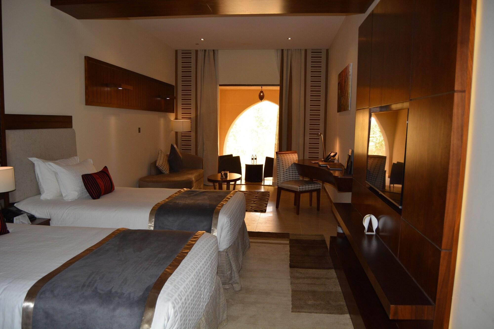 Western Hotel - Madīnat Zāyid Extérieur photo