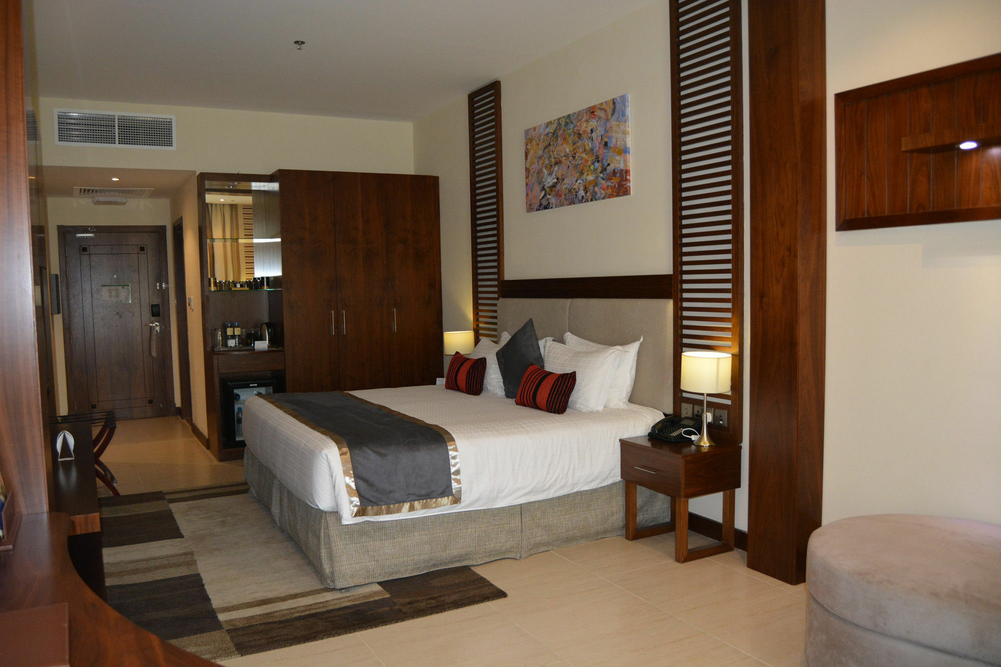Western Hotel - Madīnat Zāyid Extérieur photo